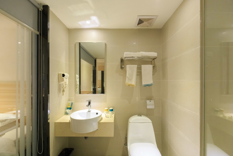 Bathroom 2, City Comfort Innホテル(), Chenzhou
