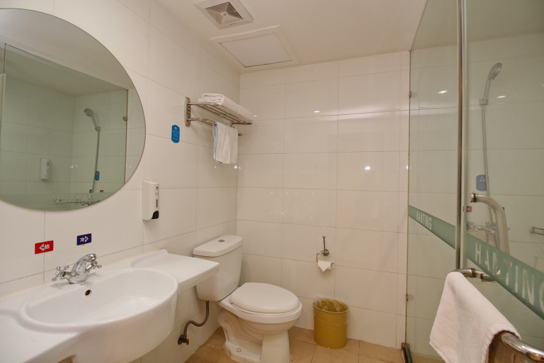 Bathroom, POMI, Xi'an