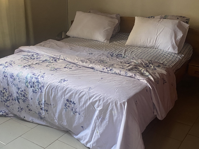 Bedroom 4, Manoir des Princesses Ekoumdoum, Mfoundi