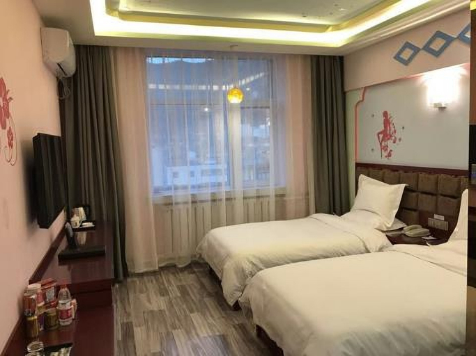 Bedroom 2, Super 8 Hotel Zhang County Government, Dingxi