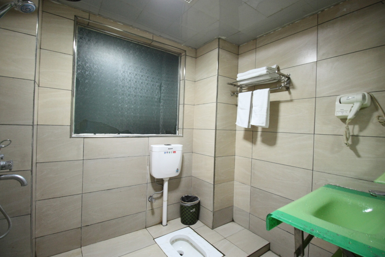 Bathroom 5, Zhuzhou Jinfan Hotel, Zhuzhou