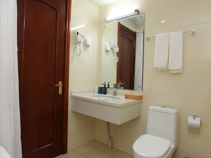 Bathroom 3, Starwayホテル(ハルビンセンター), Harbin