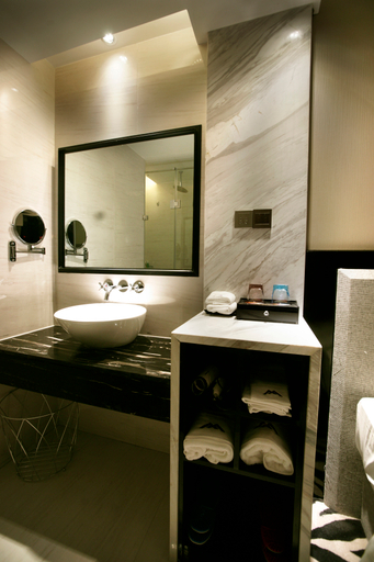 Bathroom, Mellow Crystal Hotel, Zhangjiajie