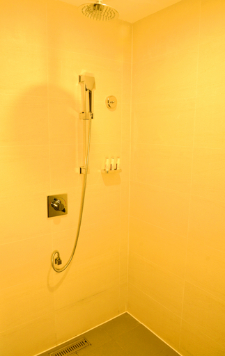 Bathroom 4, Lavande Hotel Zhengzhou High-Tech Zone Wanda Plaza, Zhengzhou