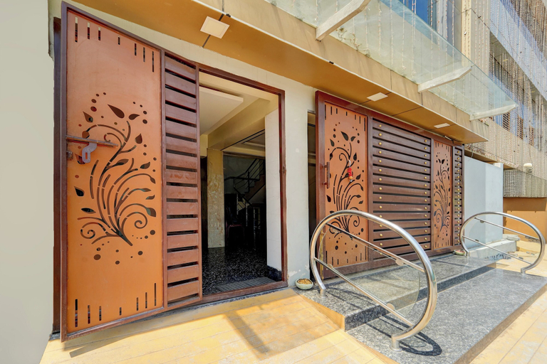 Exterior detail 5, Collection O Republic Mall Coimbatore, Coimbatore