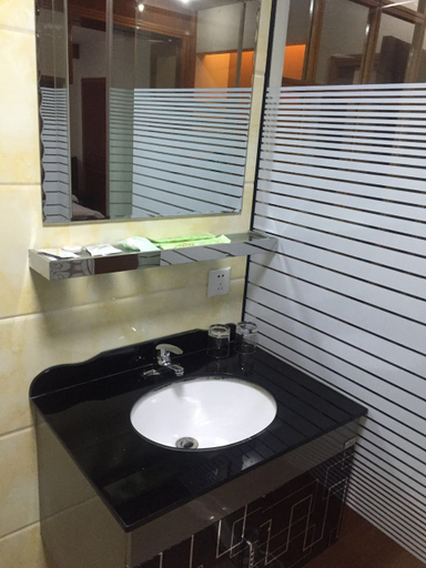 Bathroom 5, Jiangdong Hotel, Hangzhou