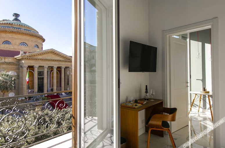 Others 4, Palazzo Sovrana, Palermo