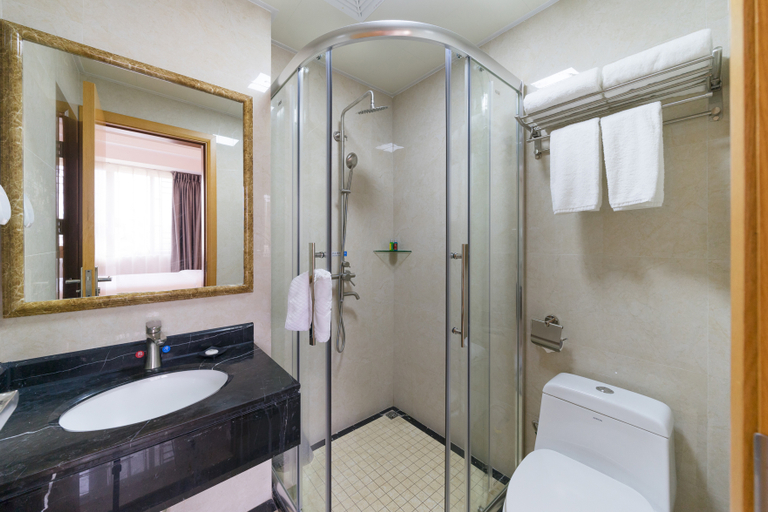 Bathroom, Haili Apartment, Guangzhou