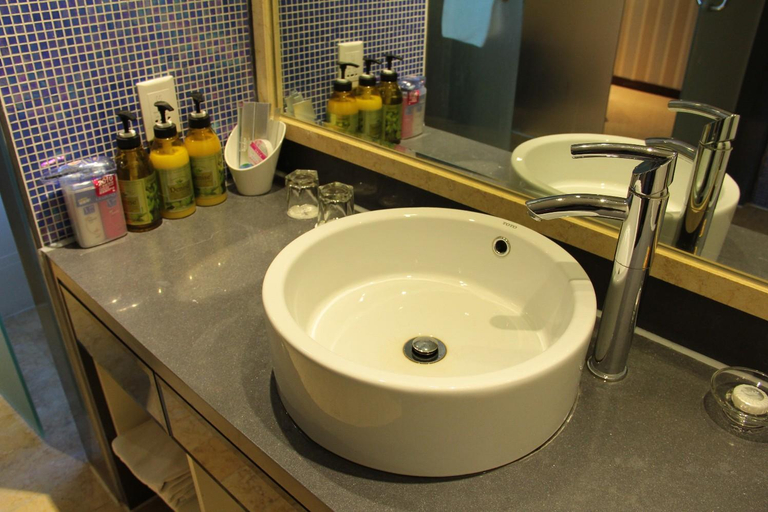 Bathroom 3, Jinhao International Hotel, Zhenjiang