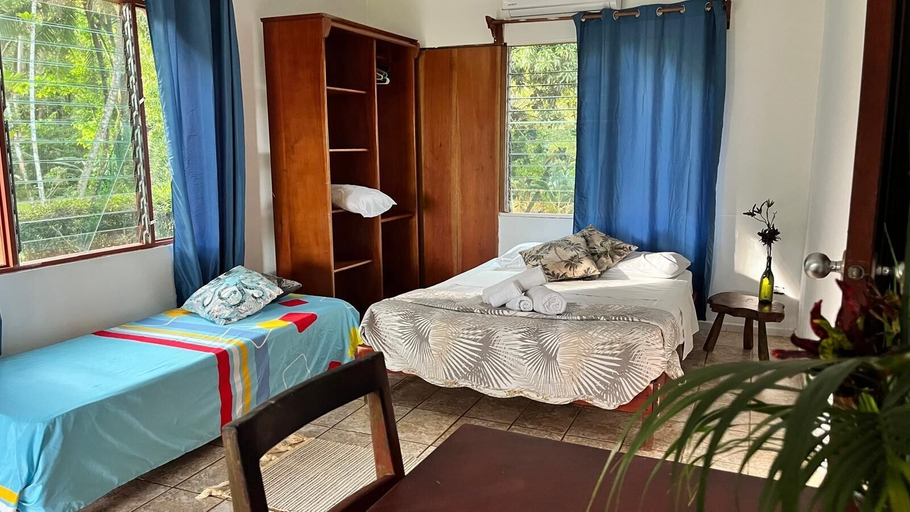 Bedroom 2, Diquis Del Sur, Osa