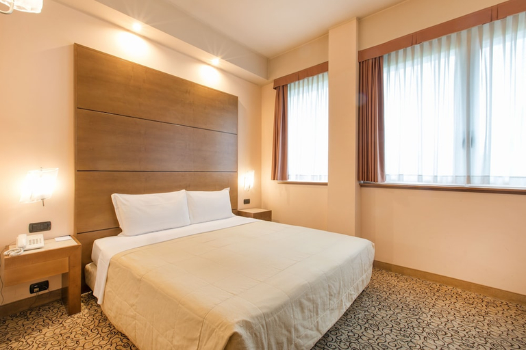 Bedroom 2, Hotel Europa, Reggio Nell'Emilia