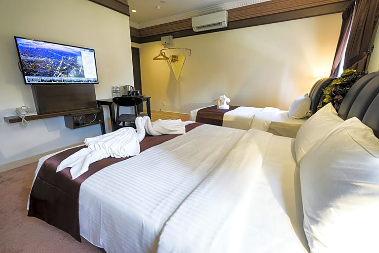 Others 3, Seriental Hotel I check in 3pm-11pm only, Pulau Penang