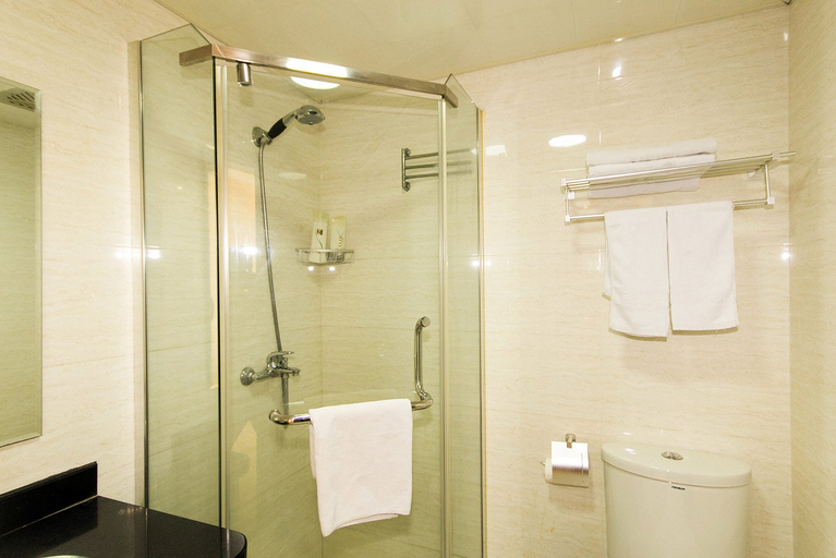 Bathroom 4, Home‑Inn Selected Hotel (Hangzhou Binjiang Longfor Paradise Jianghan Road Metro Station), Hangzhou