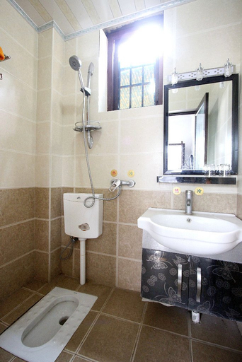 Bathroom 5, Qingcheng Houshan ·Yueting Lanshe Hot Spring Homestay, Chengdu