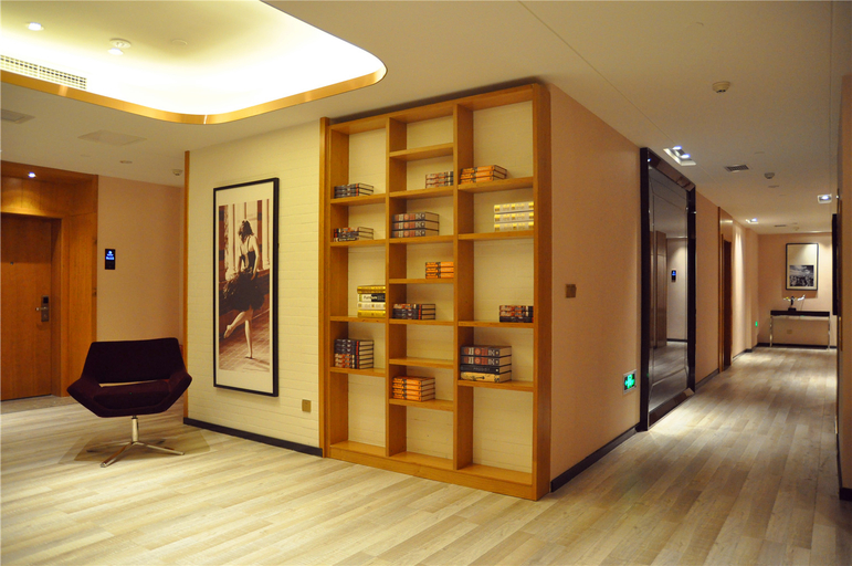 Others 3, Moon Peninsula Theme Hotel, Yibin