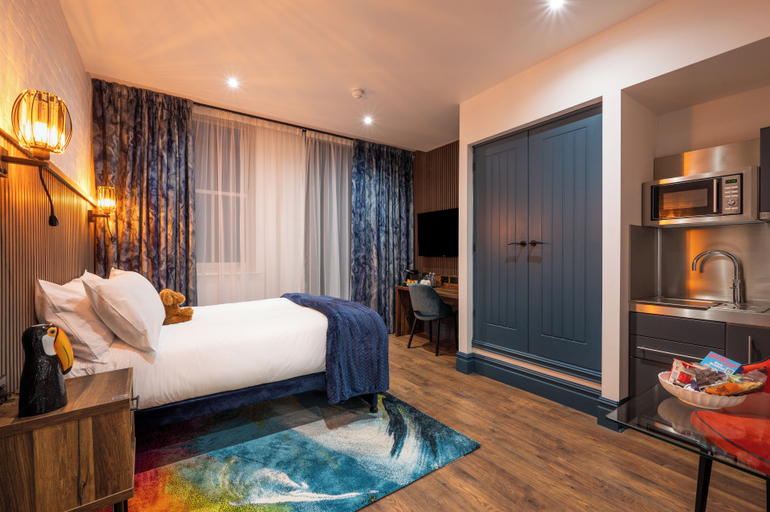 Bedroom 2, The Old Lyric Hall - A St David Aparthotel, Cumbria