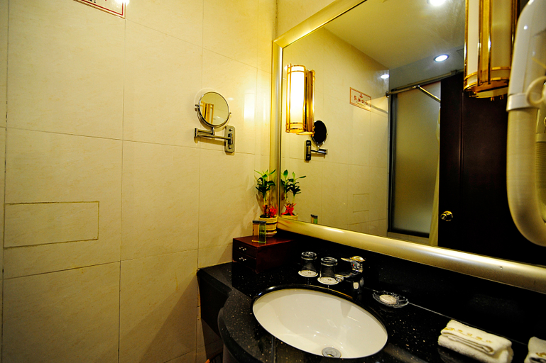 Bathroom 5, Quanguan Hotel (Shishi Government Dehui Plaza Branch), Quanzhou