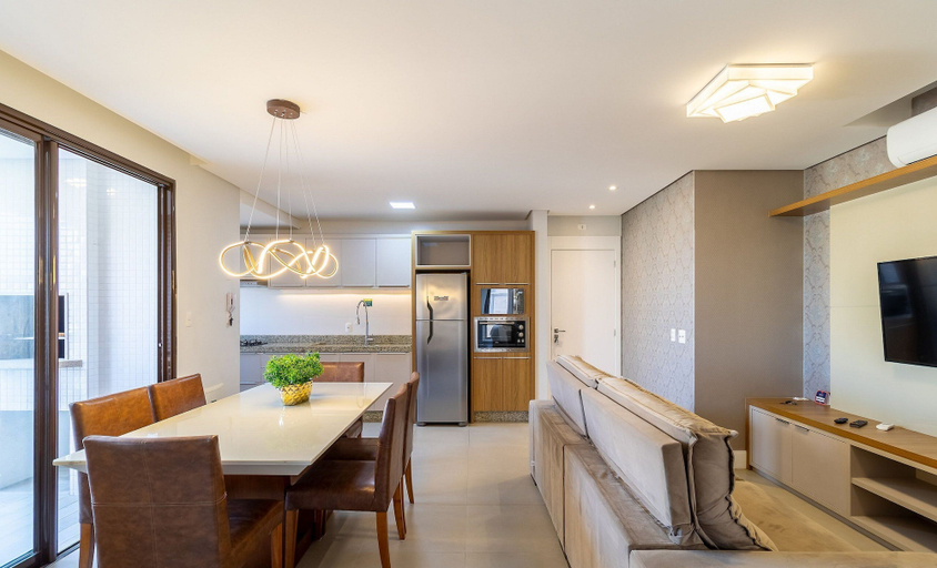 Interior, Apt sea View, Pool Condo, 300m to Beach Csd0302, Bombinhas