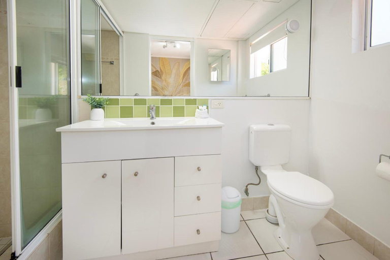 4, Golden Sands Beachfront Apartment Resort, Cairns