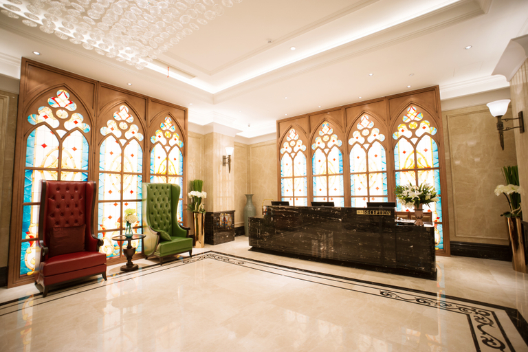 Others 5, New World Hotel, Lishui