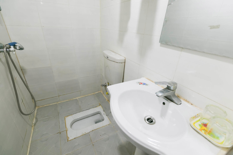 Bathroom, Yongsheng Hotel, Chongqing