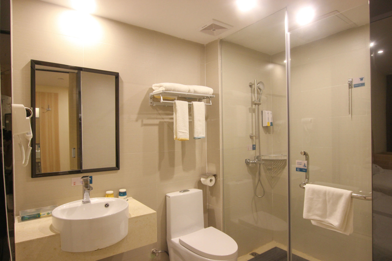 Bathroom 3, City Comfort Inn Zhongshan Dongsheng One Plus One, Zhongshan