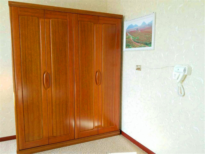 Others 4, Linshuo Holiday Hotel, Qujing
