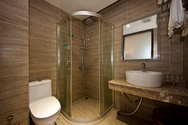 Bathroom, Echarm Hotel(subway station store in Fuzhou University Town), Fuzhou