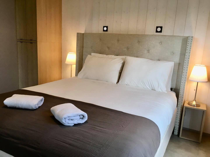 Bedroom 2, Domaine Les 2 Mondes, Puy-de-Dôme