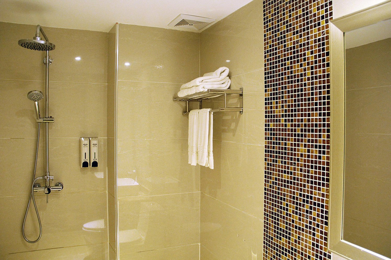 Bathroom 3, Shangjing Hotel, Guilin