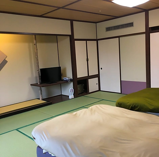Bedroom 3, ゆのごう温泉 ホテル湯の杜, Mimasaka
