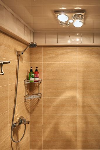 Bathroom, Tinglan Xiaoju Inn, Dali Bai