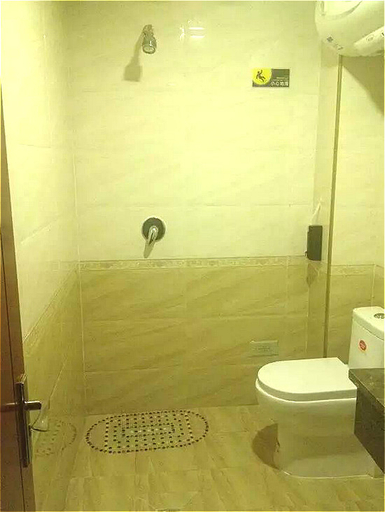 Bathroom 2, Halun Hotel, Xing'an
