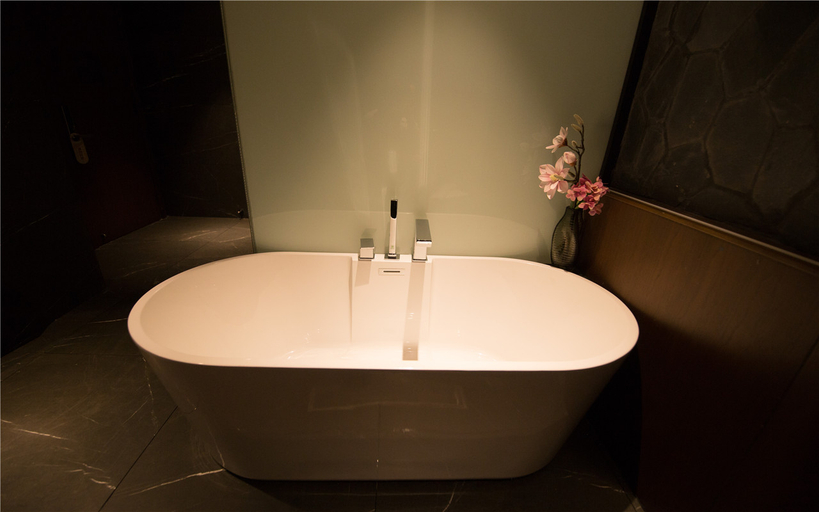Bathroom 3, Lyzes Hotel, Suzhou