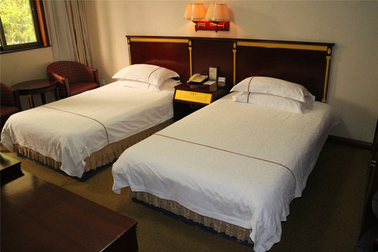 Bedroom, Taoyuan Hotel, Nanning