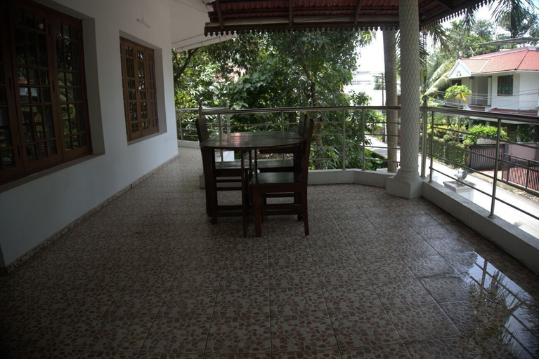 Outdoor dining, Hotel Aidan Residency Edappally, Ernakulam