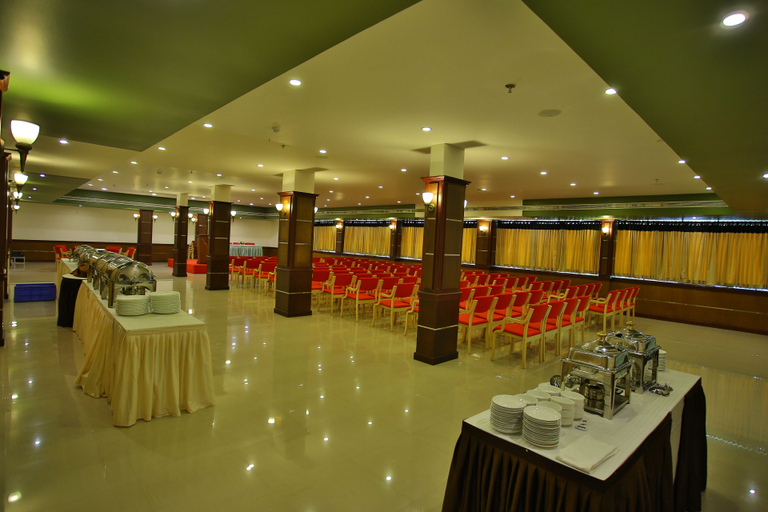 Food & Drinks 4, Harbour Hotels, Ernakulam