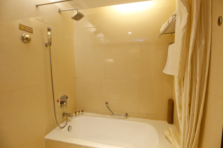Bathroom 5, Baoji Prince Hotel, Baoji