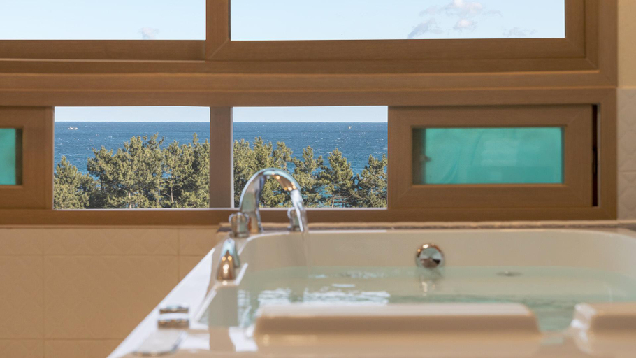 Bathroom, Sokcho pensionbyeol, Sokcho