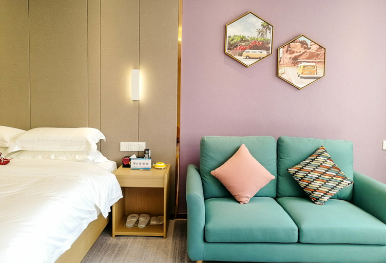 Bedroom 2, Junye Hotel, Yibin