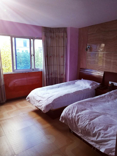 Bedroom 3, Shanghai Comet Hotel, Shanghai