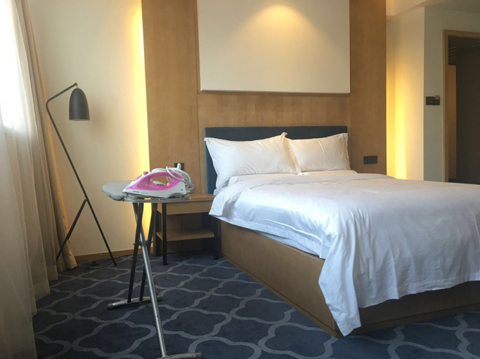 Bedroom 2, Flight-One Hotel (Shenzhen Airport), Shenzhen