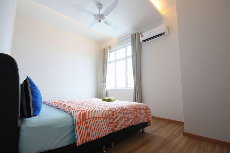 Bedroom 3, Shamrock Beach Villas 9, Pulau Penang