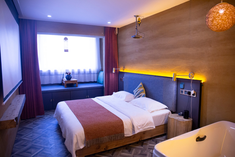 Bedroom 5, Ka Lai Er Boutique Hotel, Dingxi