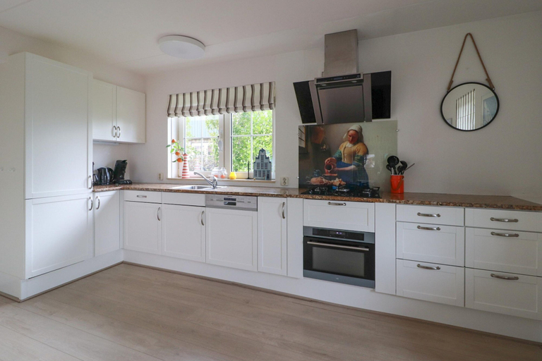 Private kitchen 4, Deluxe Beach Villa with Garden, Wûnseradiel