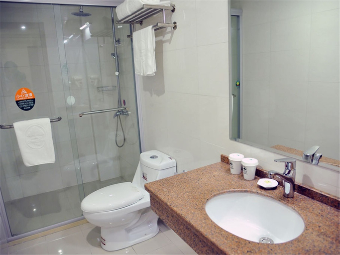 Bathroom 4, GreenTree Inn Suzhou Exhibition Center Express Hotel, Suzhou