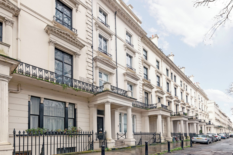 Exterior & Views 2, Paddington Guest Apartment, London