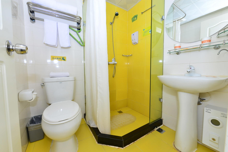 Bathroom 2, Homeinn Hotel (Ninghai Central Plaza Renmin Avenue), Ningbo