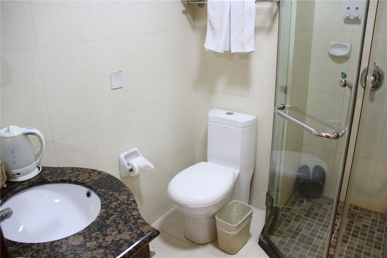 Bathroom 2, Yiyi Chain Hotel (Hohhot Moore City Branch), Hohhot