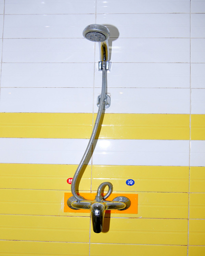 Bathroom 2, 7 Days Inn (Zibo Zhou Village Gushangcheng Street), Zibo